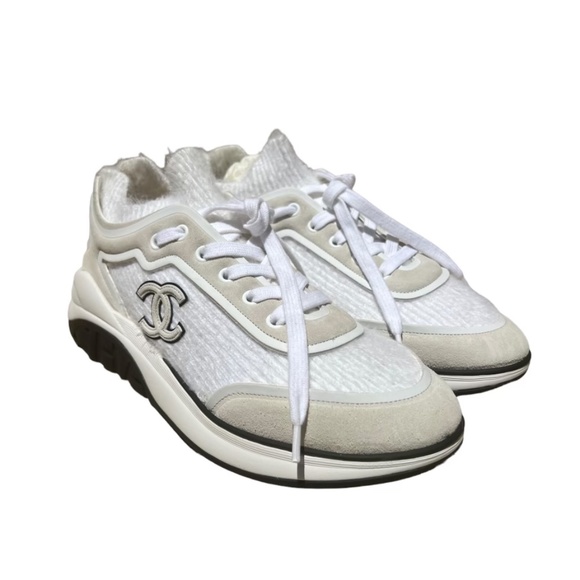 CHANEL Runners - Picture 1 of 5